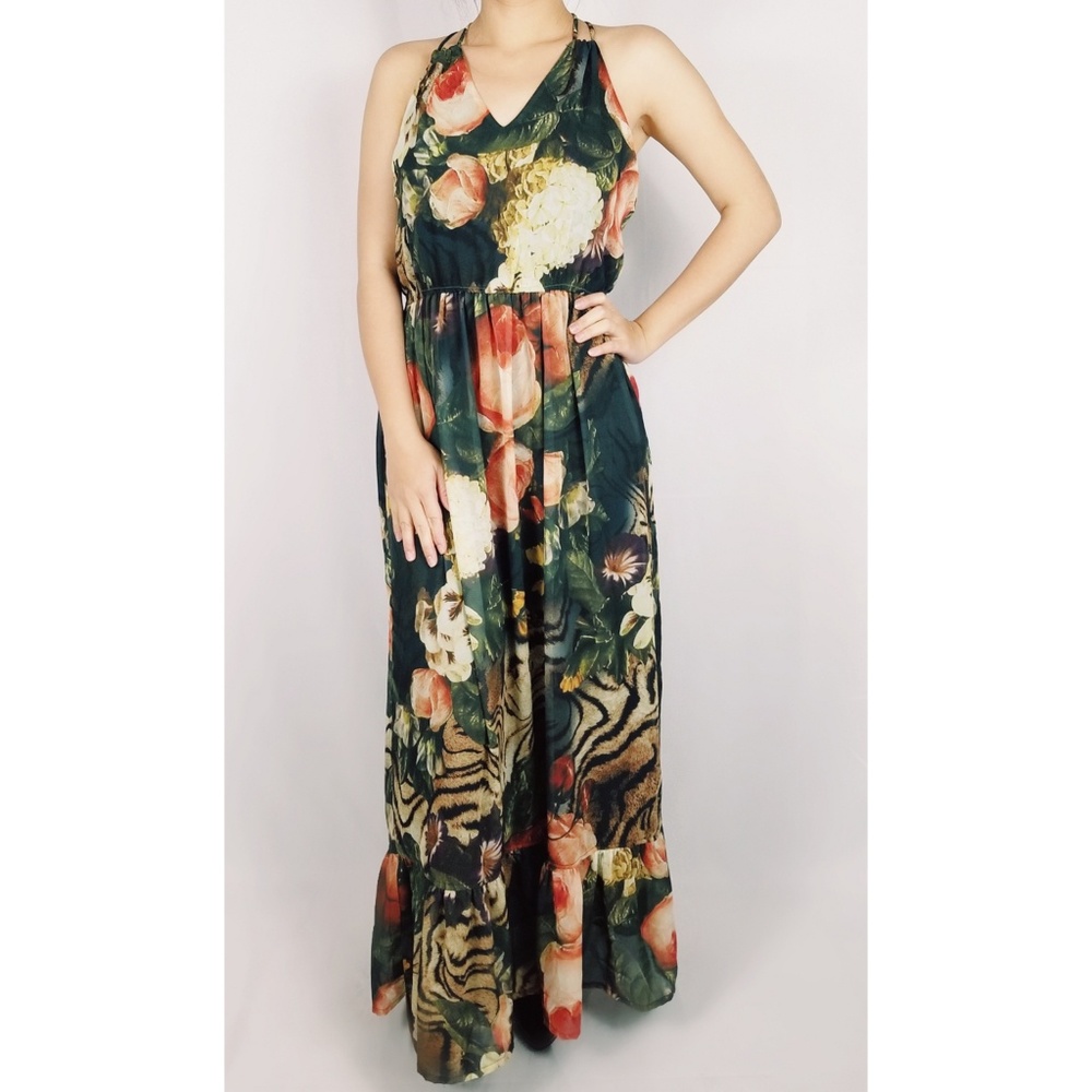 ‼SALE‼halter Maxi Dress